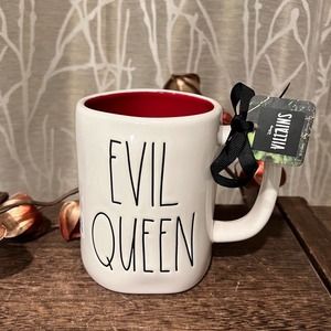 RAE DUNN FARMHOUSE HALLOWEEN DISNEY VILLAIN EVIL SNOW WHITE NEW HTF HOME COFFEE